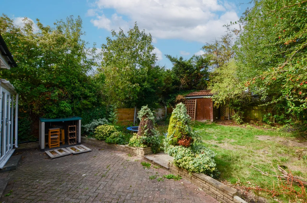 Bullescroft Road, Edgware, HA8, photo 21
