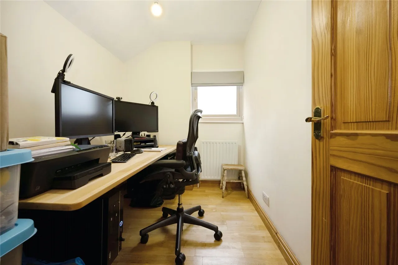 Bideford Green, Leighton Buzzard, LU7, photo 11
