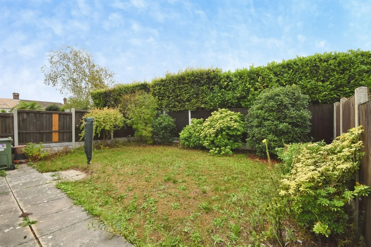 Ellen Way, Great Notley, CM77, photo 9