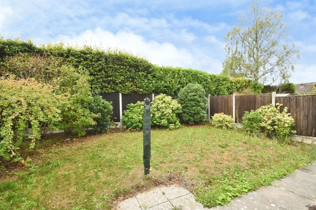 Ellen Way, Great Notley, CM77, photo 10