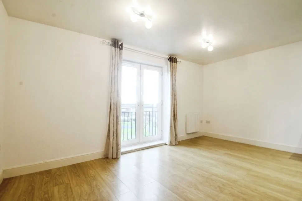 Royal Troon Drive, Wakefield, West Yorkshire, WF1, photo 2
