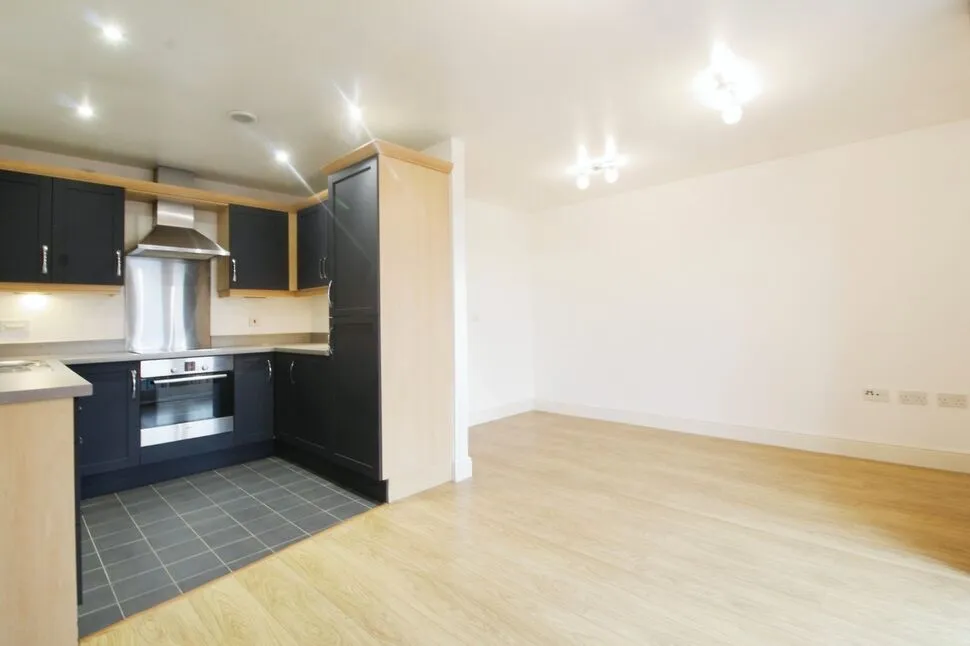 Royal Troon Drive, Wakefield, West Yorkshire, WF1, photo 3