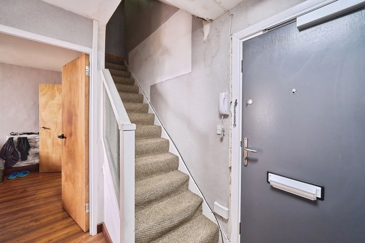 Montague Road, London, E11, photo 8