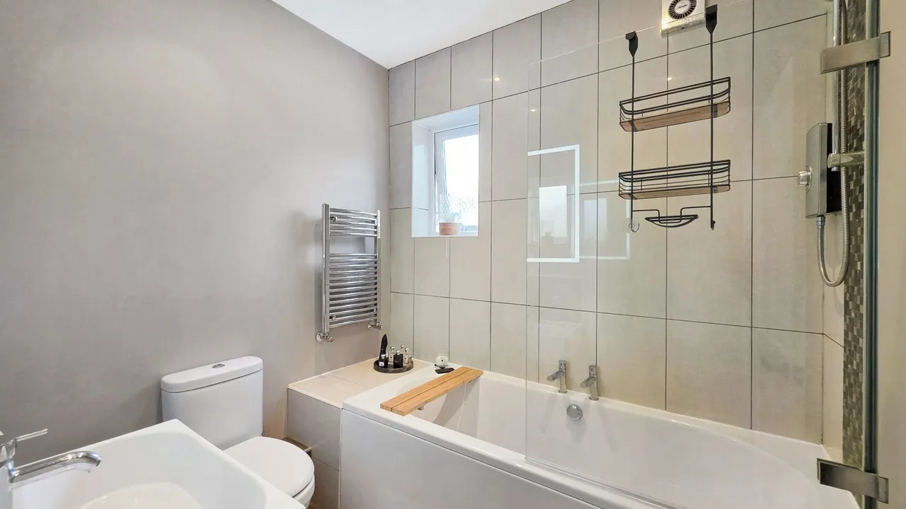 Chaddock Lane, Boothstown, M28, photo 13