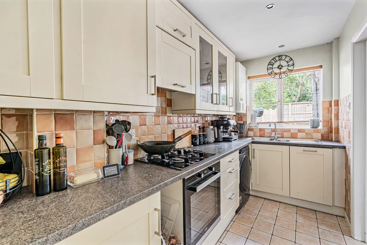 Collier Way, Guildford, GU4, photo 4