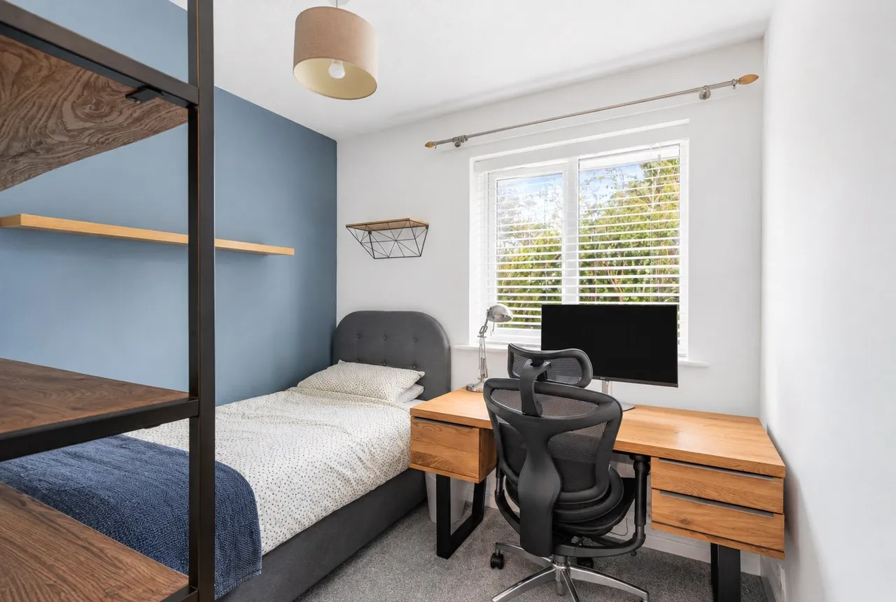 Collier Way, Guildford, GU4, photo 6