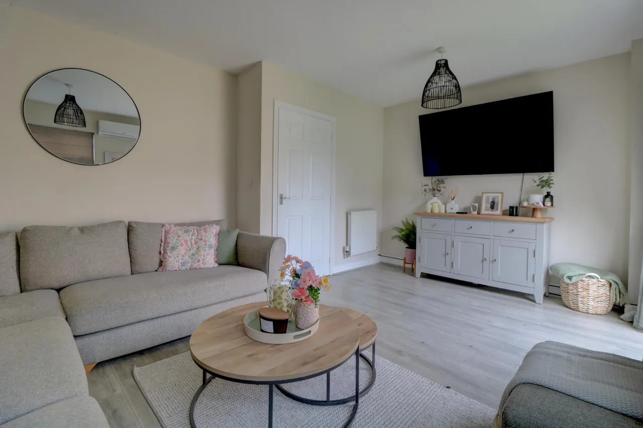 Sir Henry Brackenbury Road, Ashford, TN23, photo 4