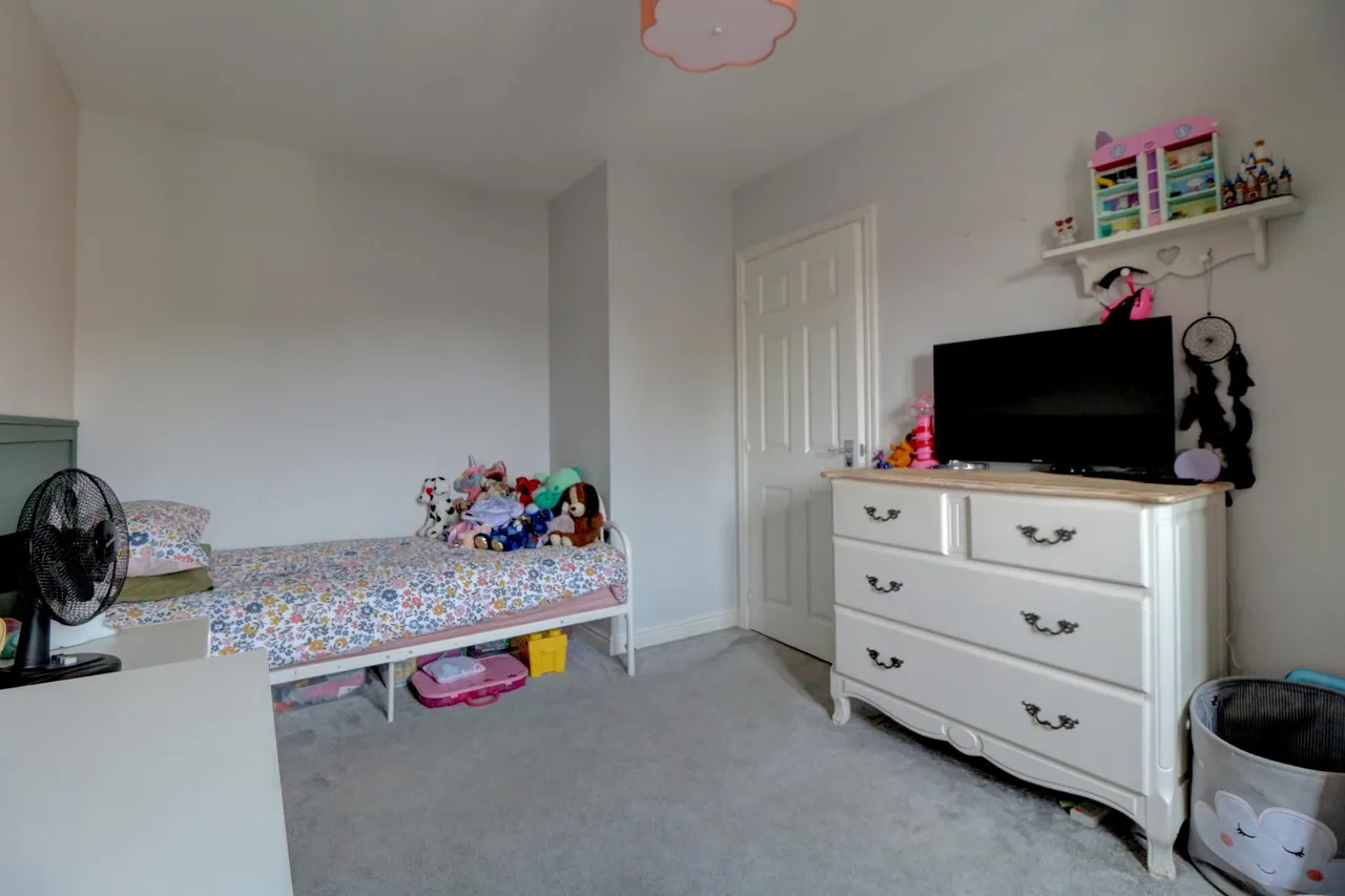 Sir Henry Brackenbury Road, Ashford, TN23, photo 11
