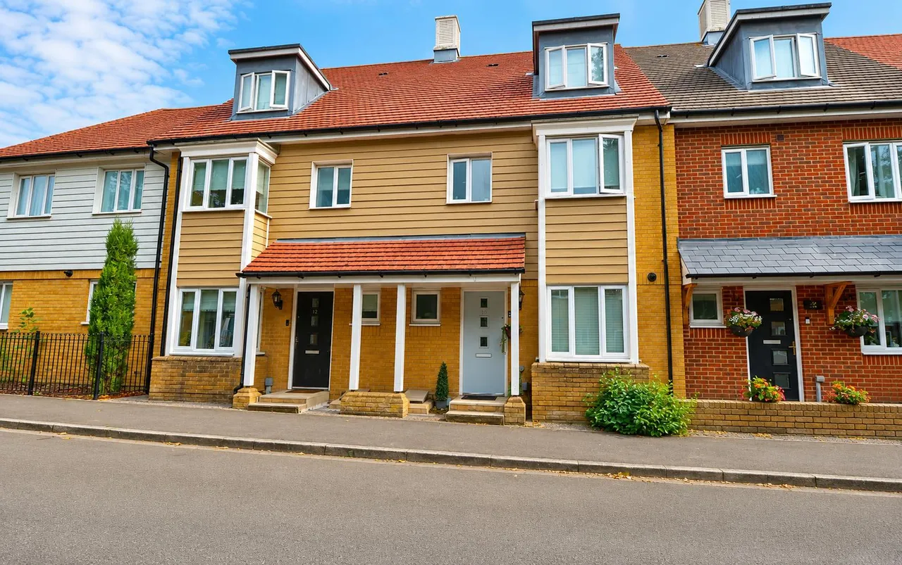 Sir Henry Brackenbury Road, Ashford, TN23, photo 23