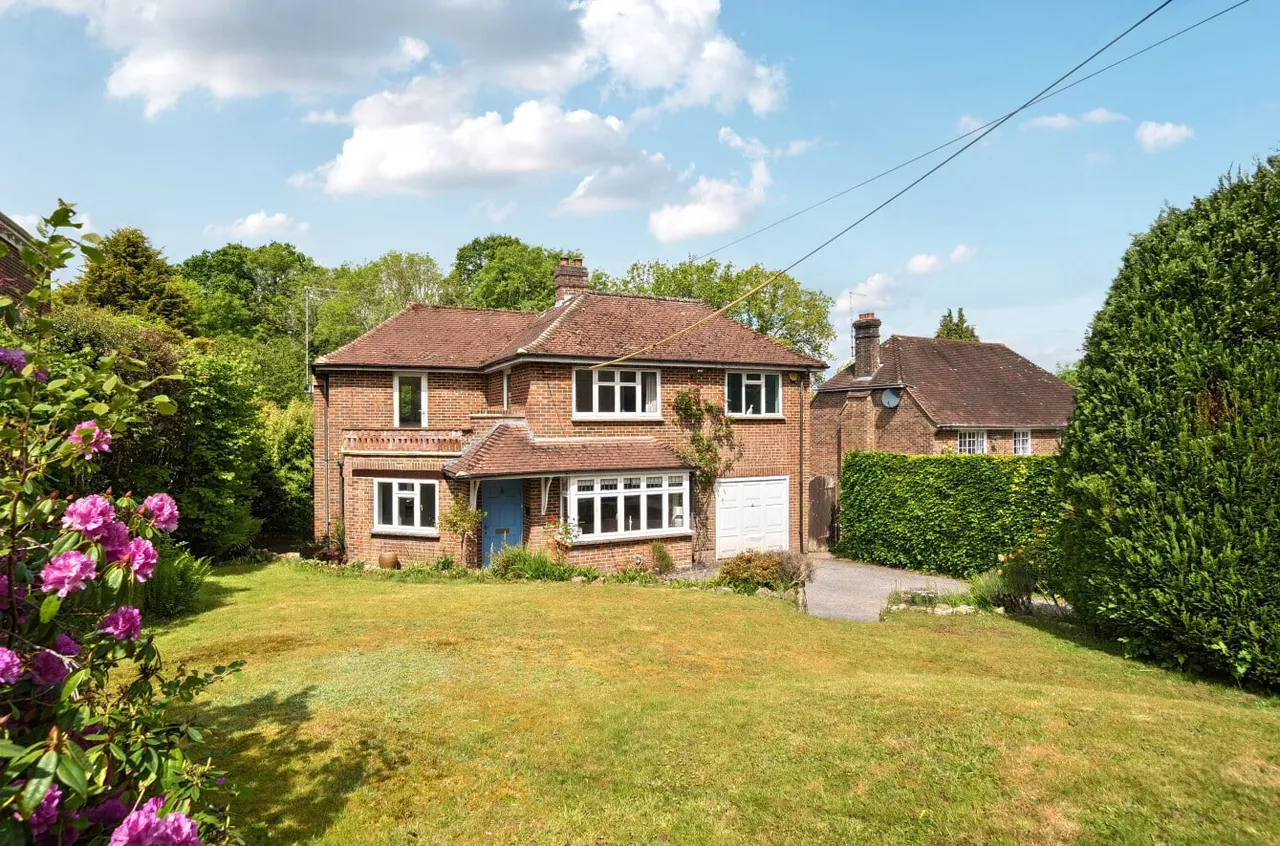 Brook Street, Cuckfield, RH17, photo 4