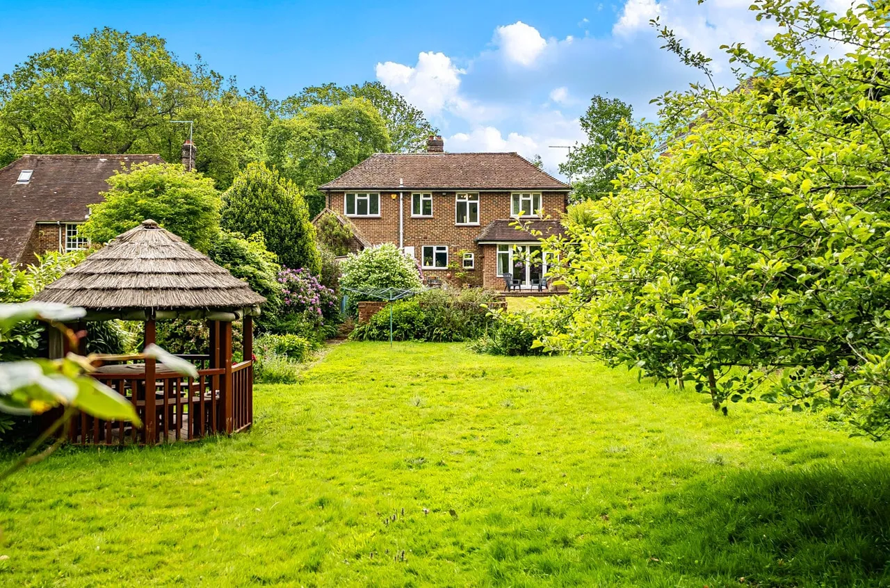 4 bed flat for sale, Brook Street, Cuckfield, RH17