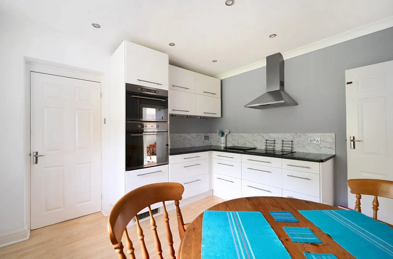 Brook Street, Cuckfield, RH17, photo 12