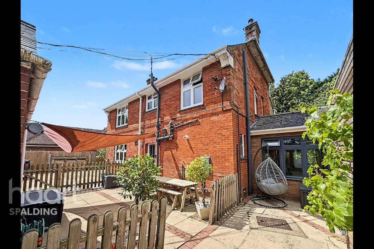 Park Road, Holbeach, PE12, photo 25