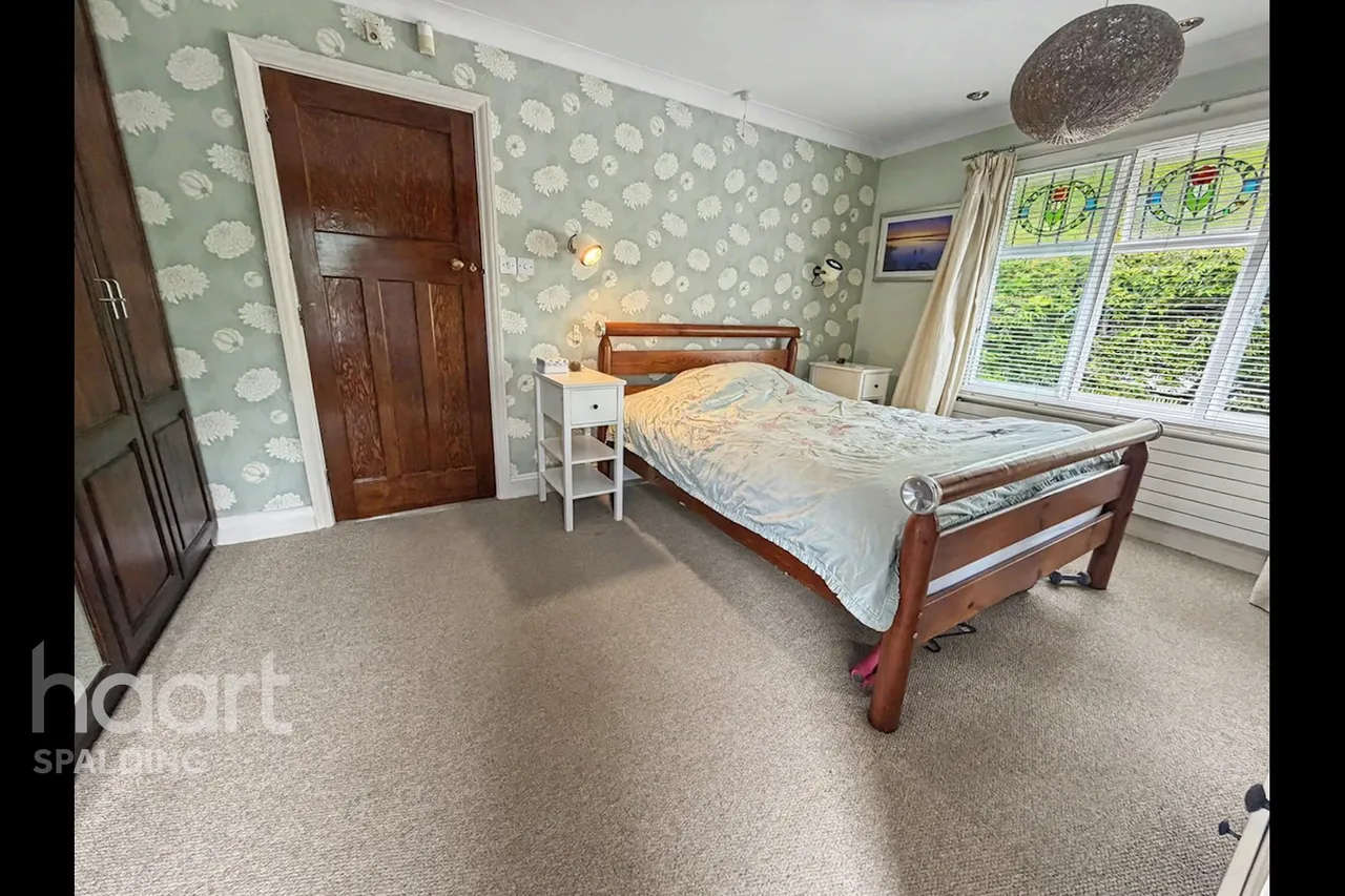 Park Road, Holbeach, PE12, photo 26