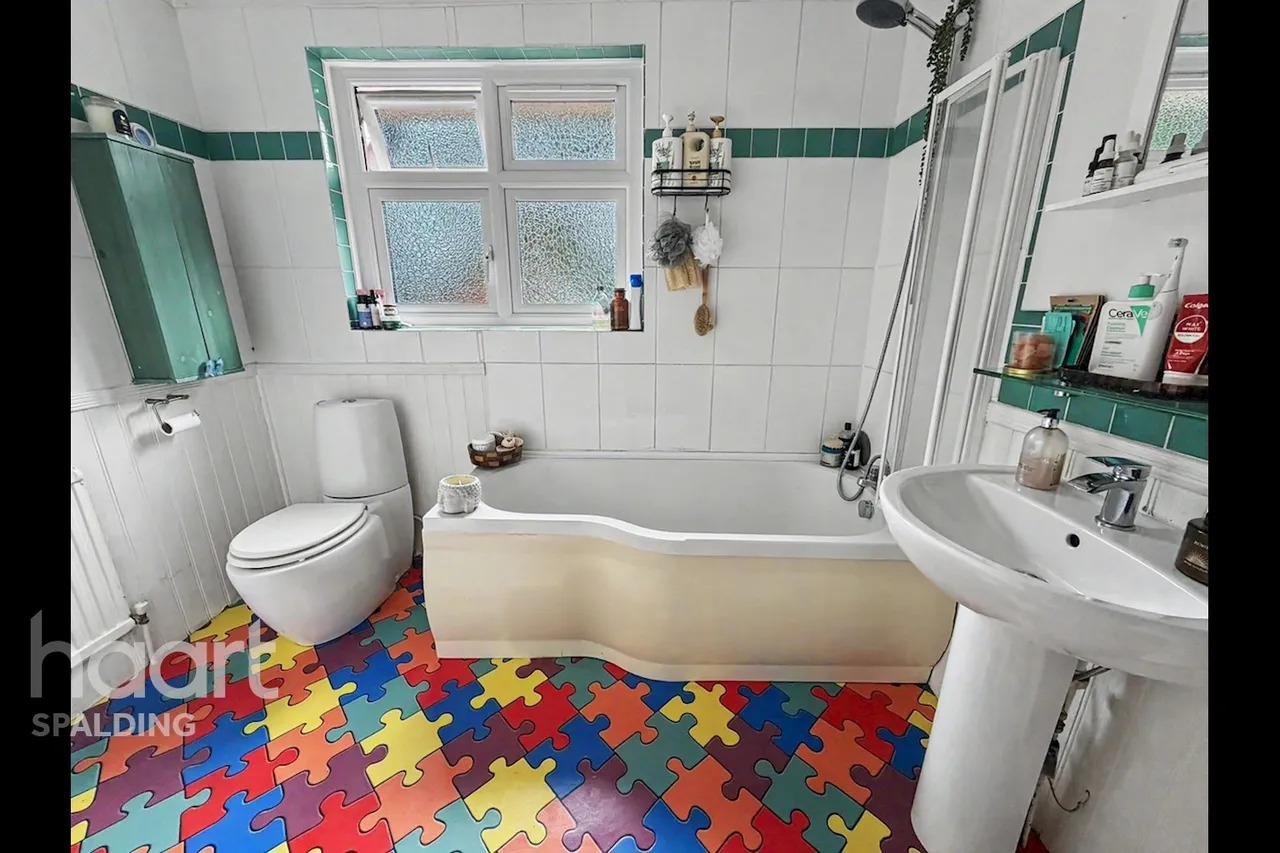 Park Road, Holbeach, PE12, photo 24