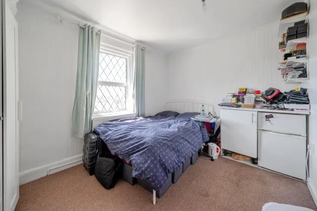High Street, Langley, SL3, photo 12