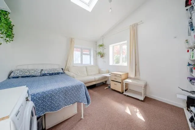 High Street, Langley, SL3, photo 18