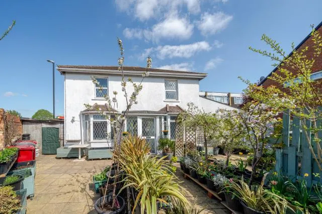 5 bed house for sale, High Street, Langley, SL3