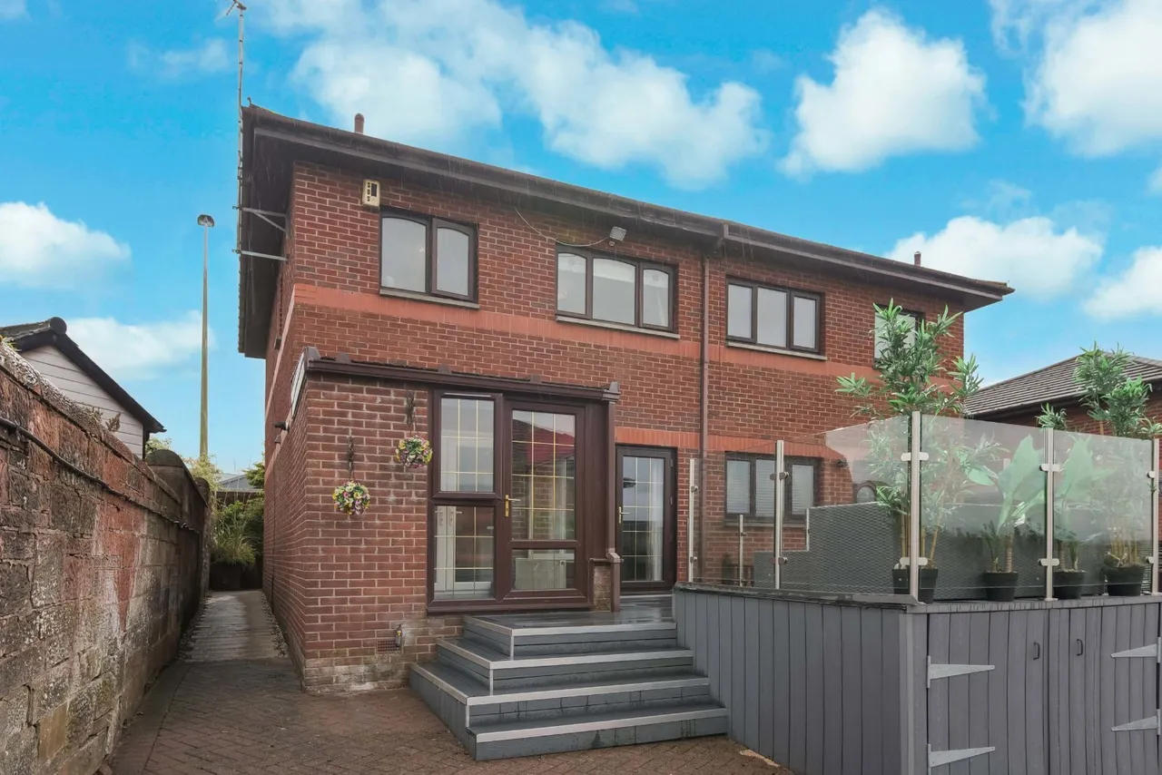 3 bed house for sale — Armour Square, Johnstone, Renfrewshire, PA5