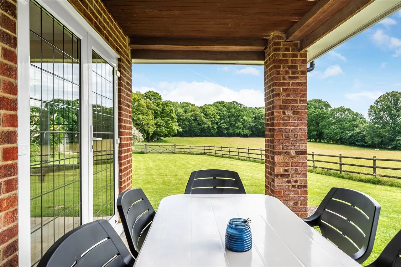 Dwelly Lane, Edenbridge, TN8, photo 4