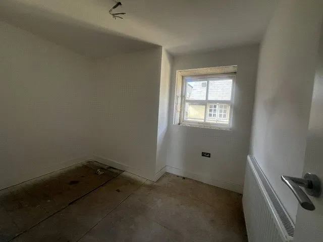 Front Street, West Auckland, DL14, photo 6