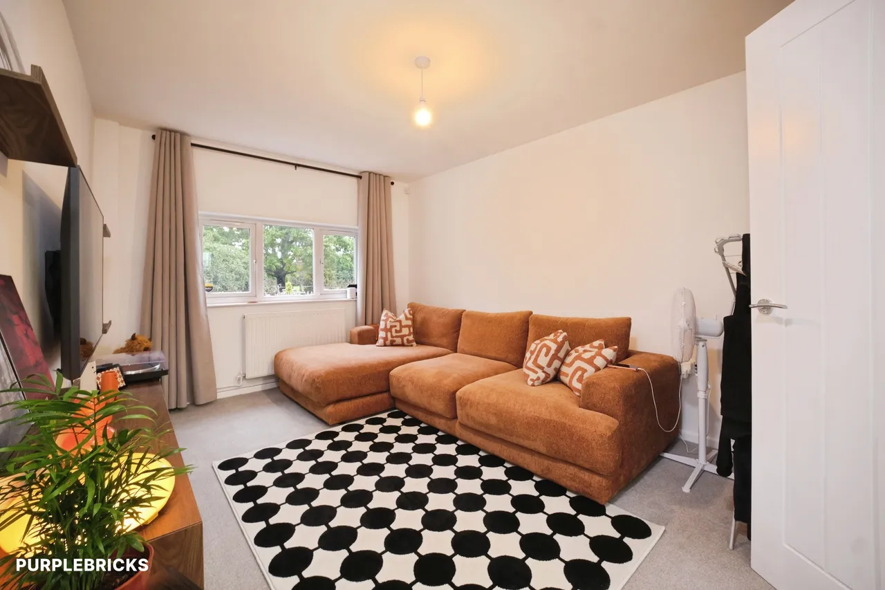 Martins Way, Ledbury, HR8, photo 3