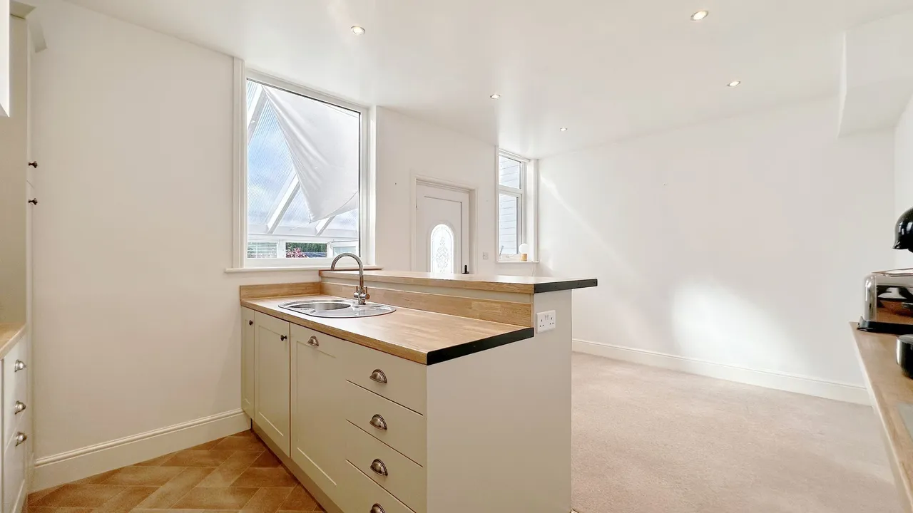 Bulkeley Road, Stockport, photo 14