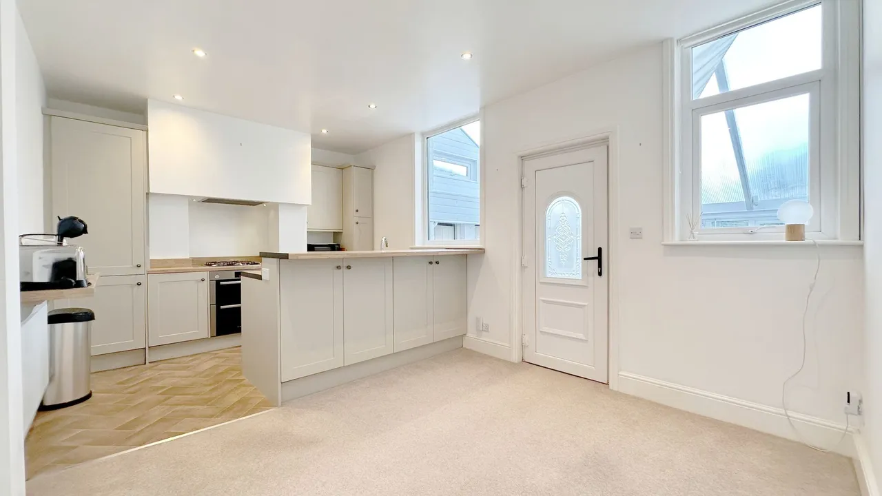 Bulkeley Road, Stockport, photo 8