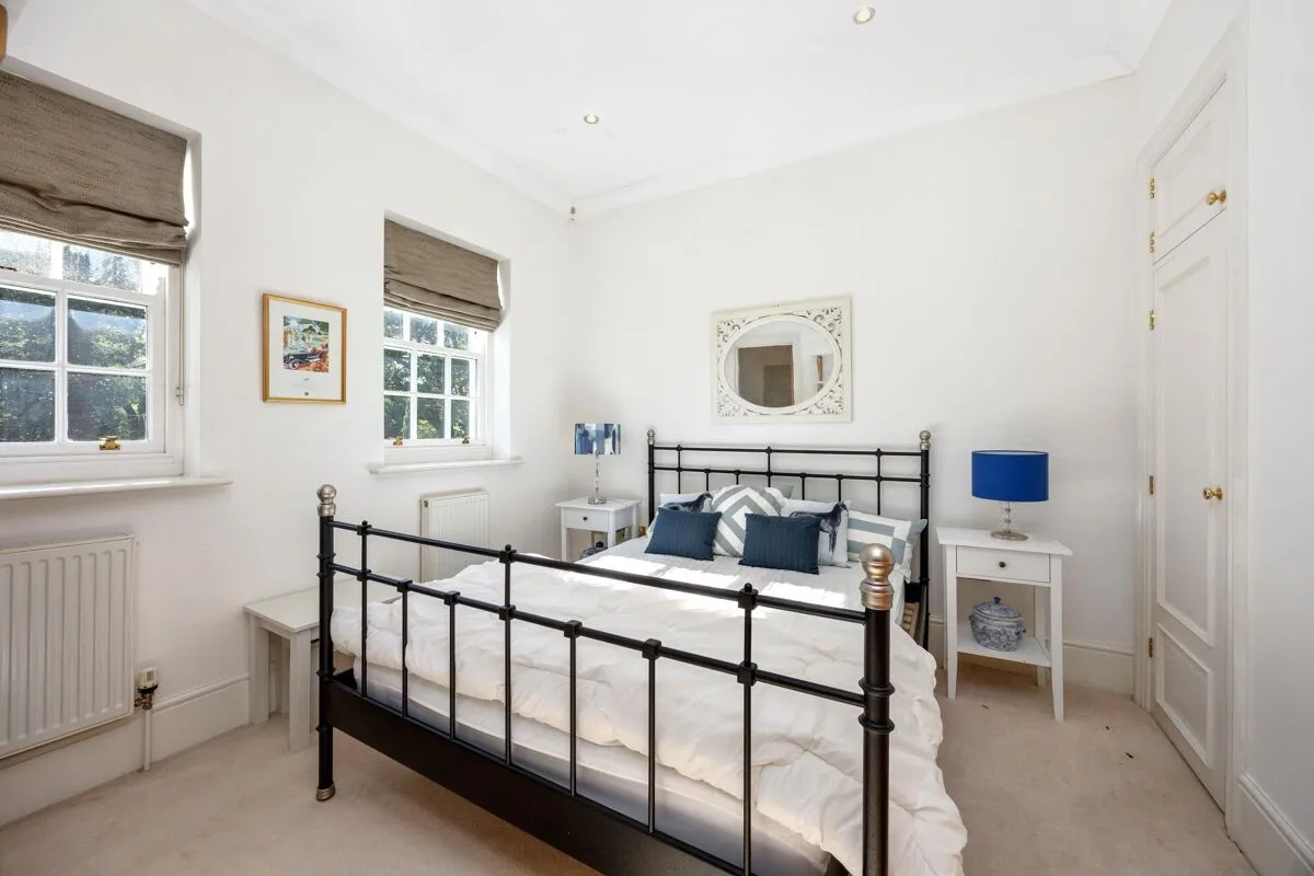 Pachesham Park, Leatherhead, KT22, photo 20