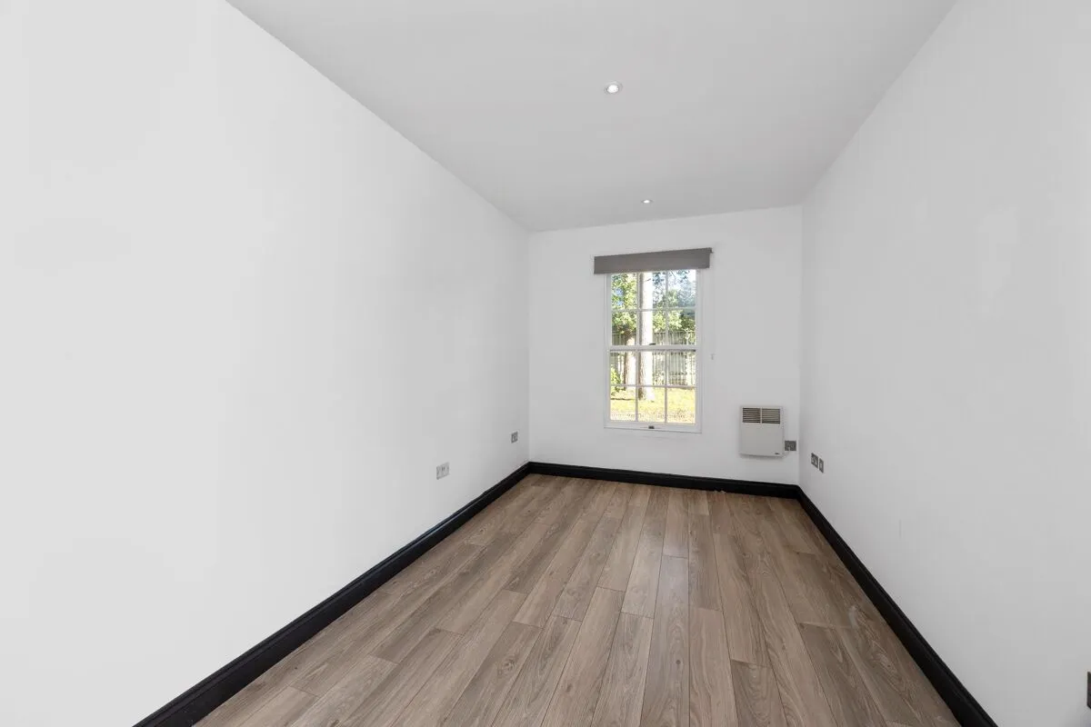 Pachesham Park, Leatherhead, KT22, photo 30