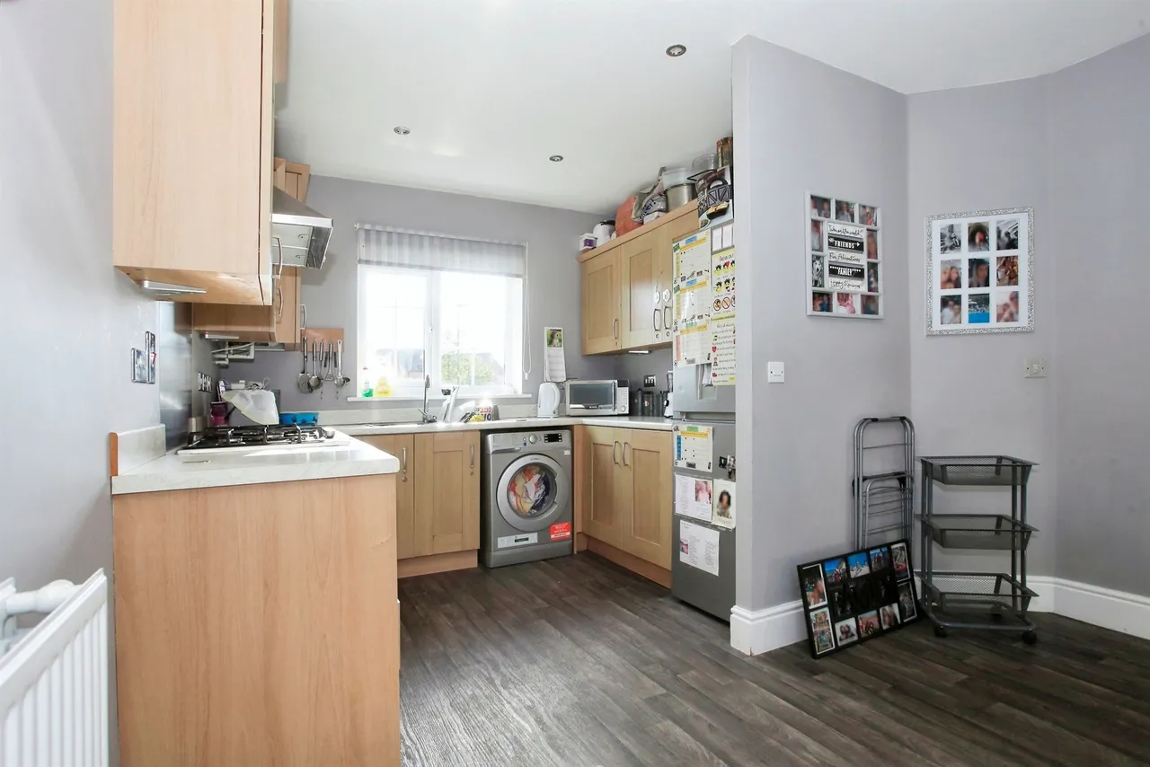 Magnus Close, Peterborough, photo 4