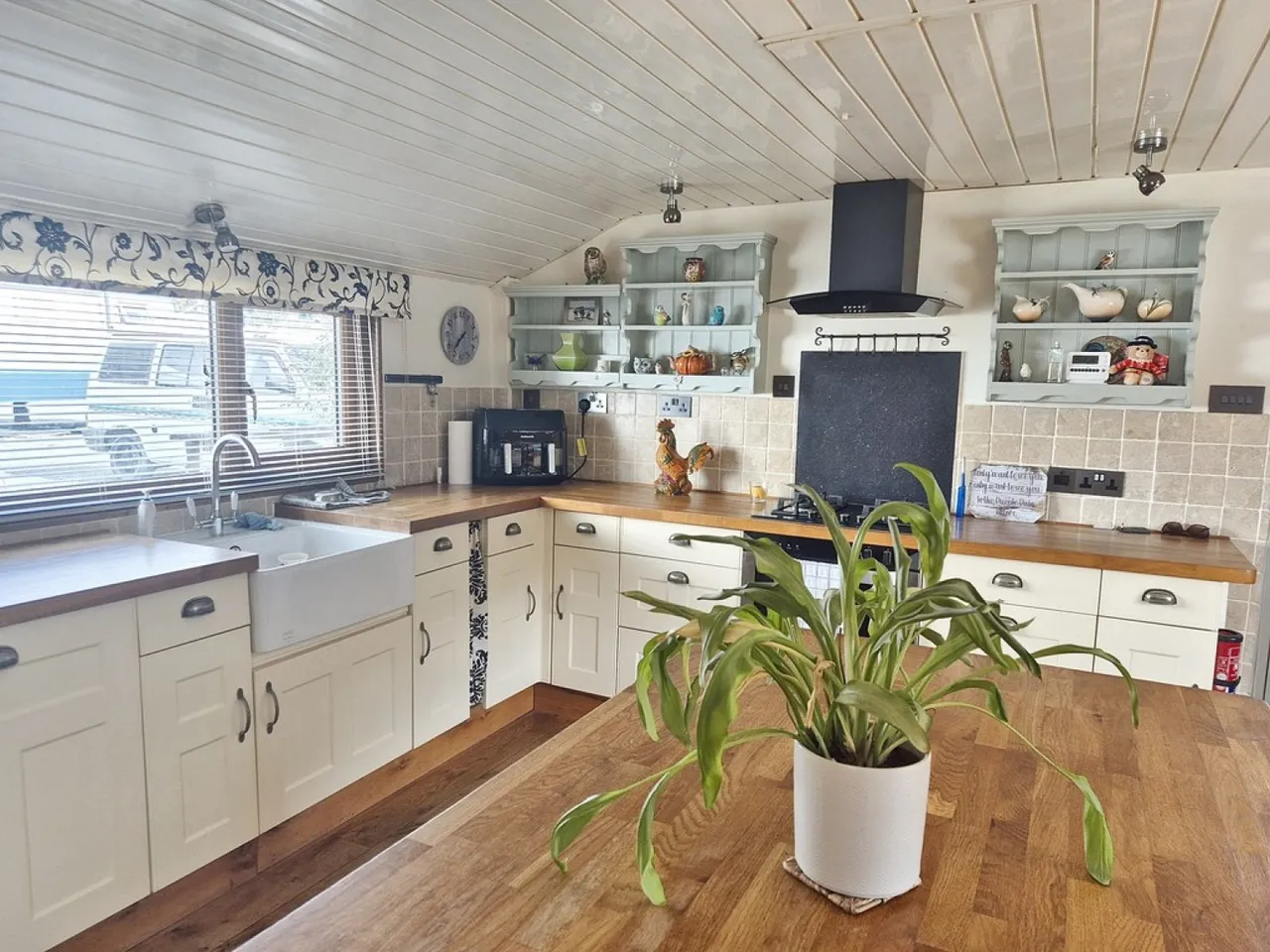 Gweek Classic Boatyard, TR12, photo 9