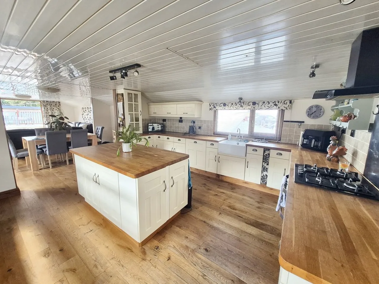 Gweek Classic Boatyard, TR12, photo 25