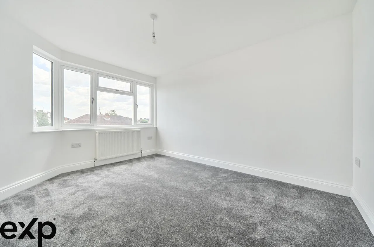 Norman Road, Hornchurch, RM11 1NB, photo 9