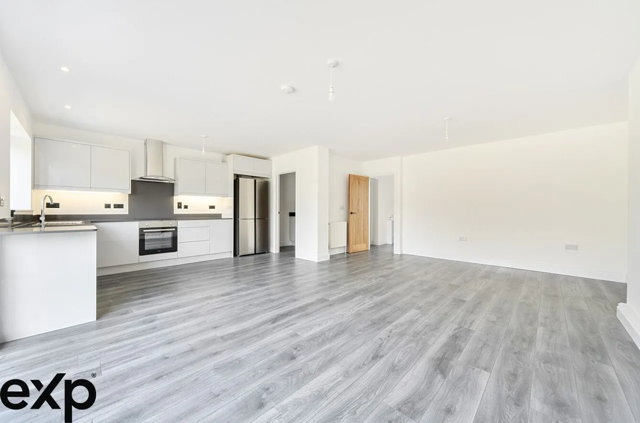 Norman Road, Hornchurch, RM11 1NB, photo 8