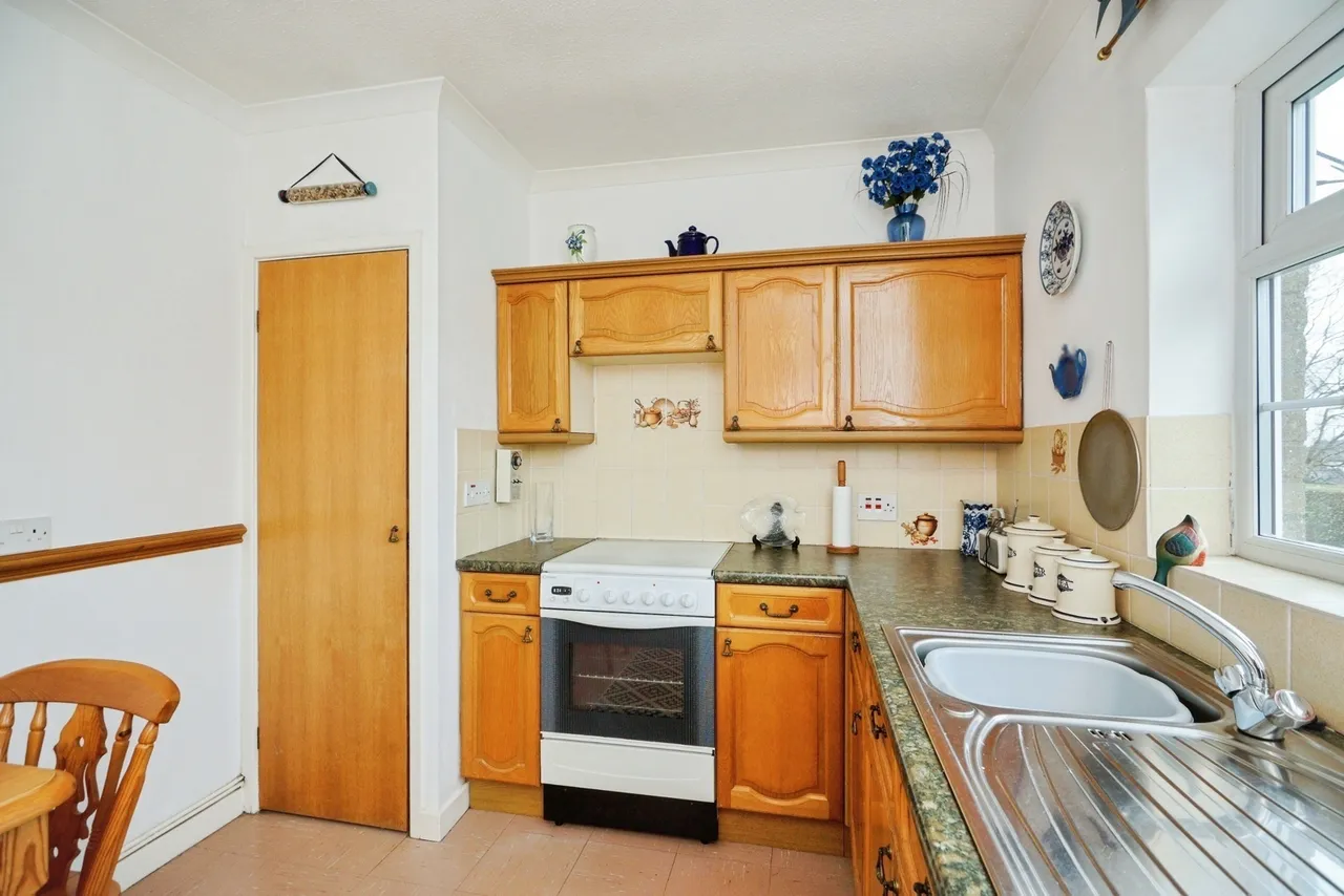 North Street, Pwllheli, LL53, photo 8