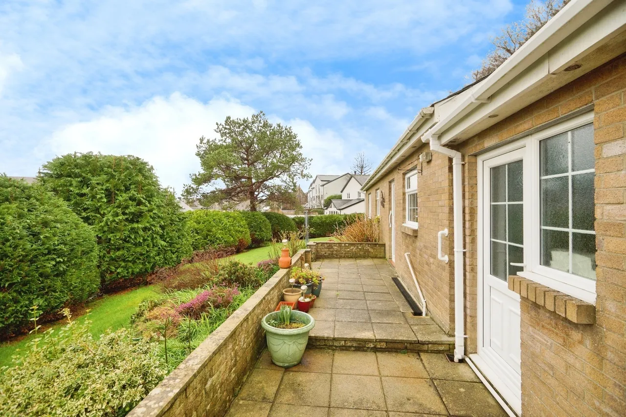 North Street, Pwllheli, LL53, photo 19