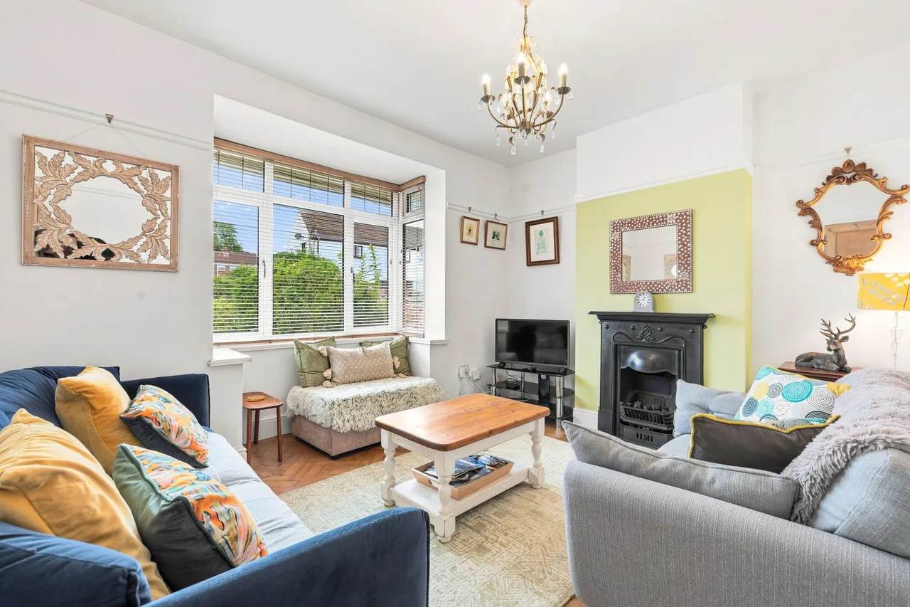 Woodland Avenue, West Cross, SA3, photo 10