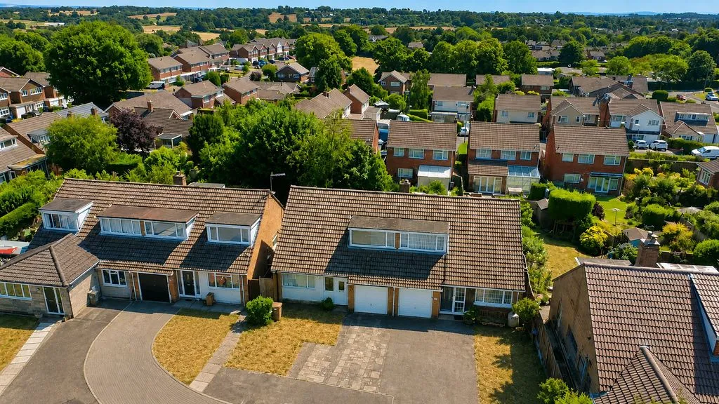 Darwin Close, Burntwood, WS7, photo 2