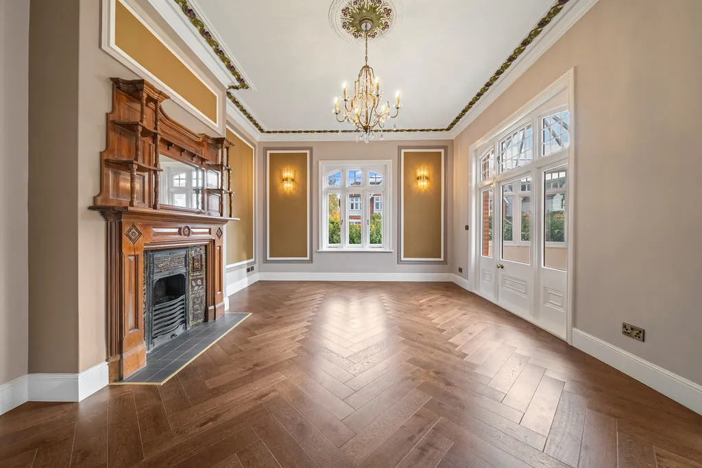 Beauchamp Road, East Molesey, KT8, photo 3