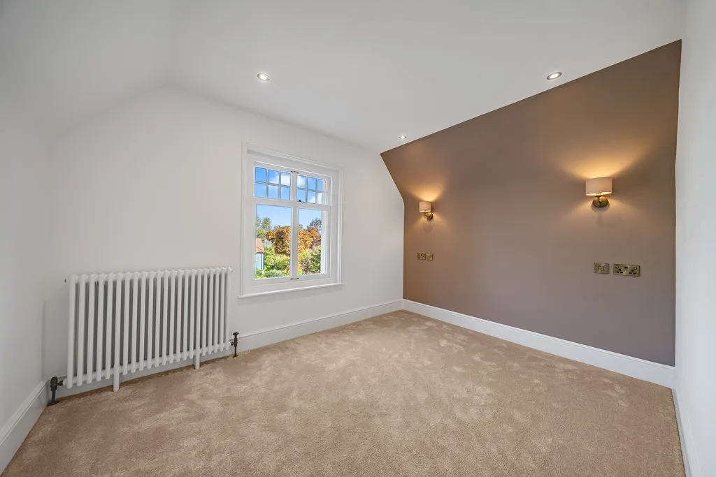 Beauchamp Road, East Molesey, KT8, photo 10