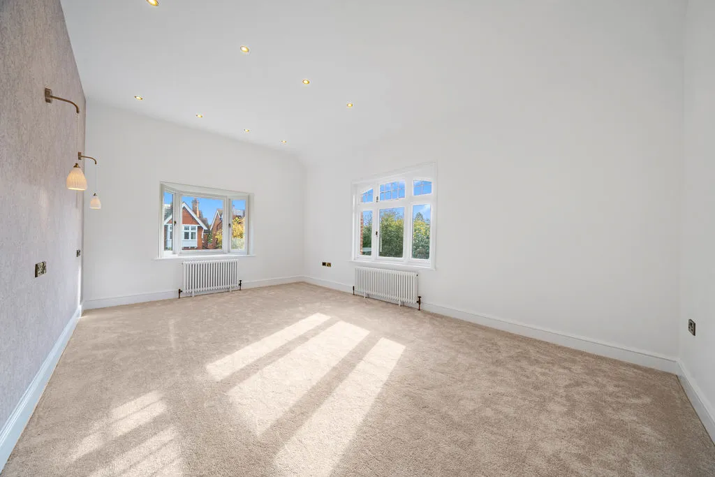 Beauchamp Road, East Molesey, KT8, photo 14