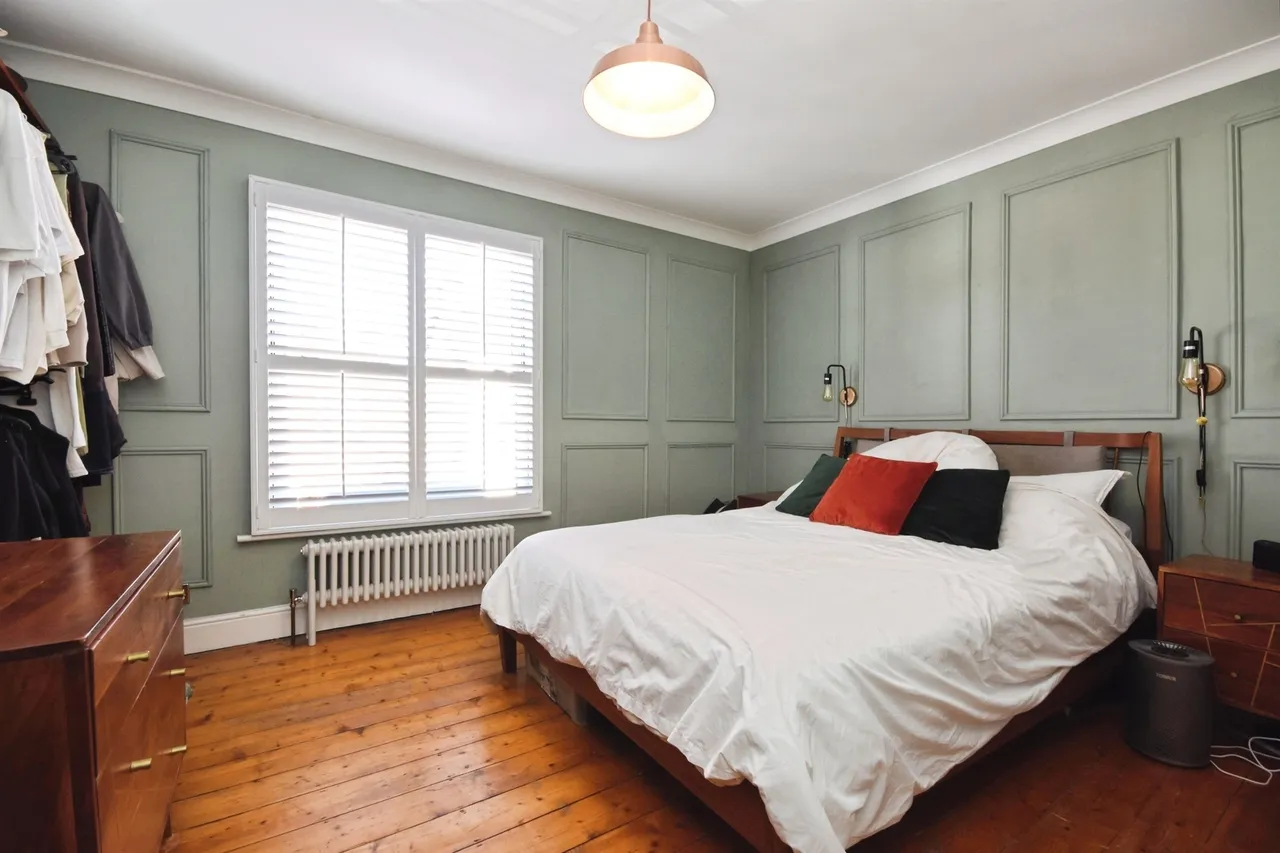 Chase Road, Brentwood, photo 6