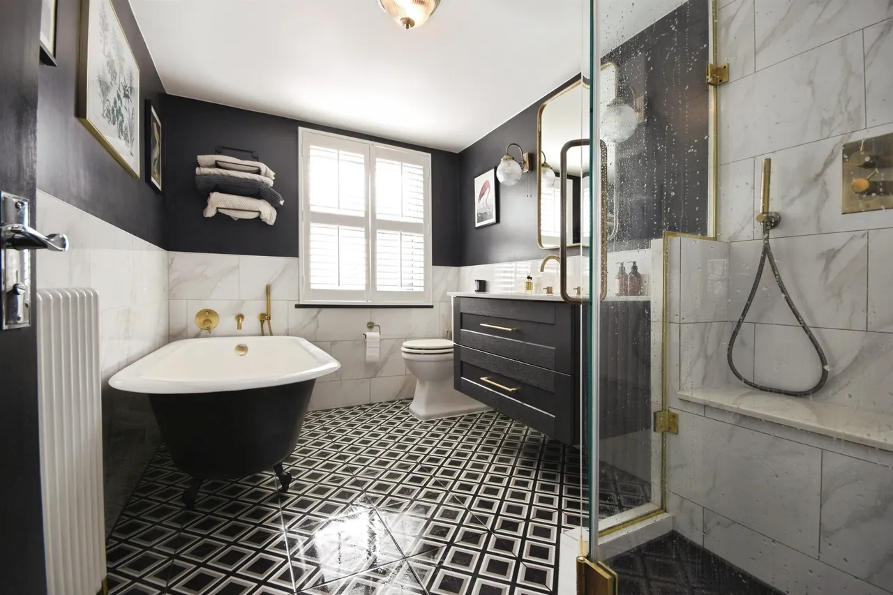 Chase Road, Brentwood, photo 10
