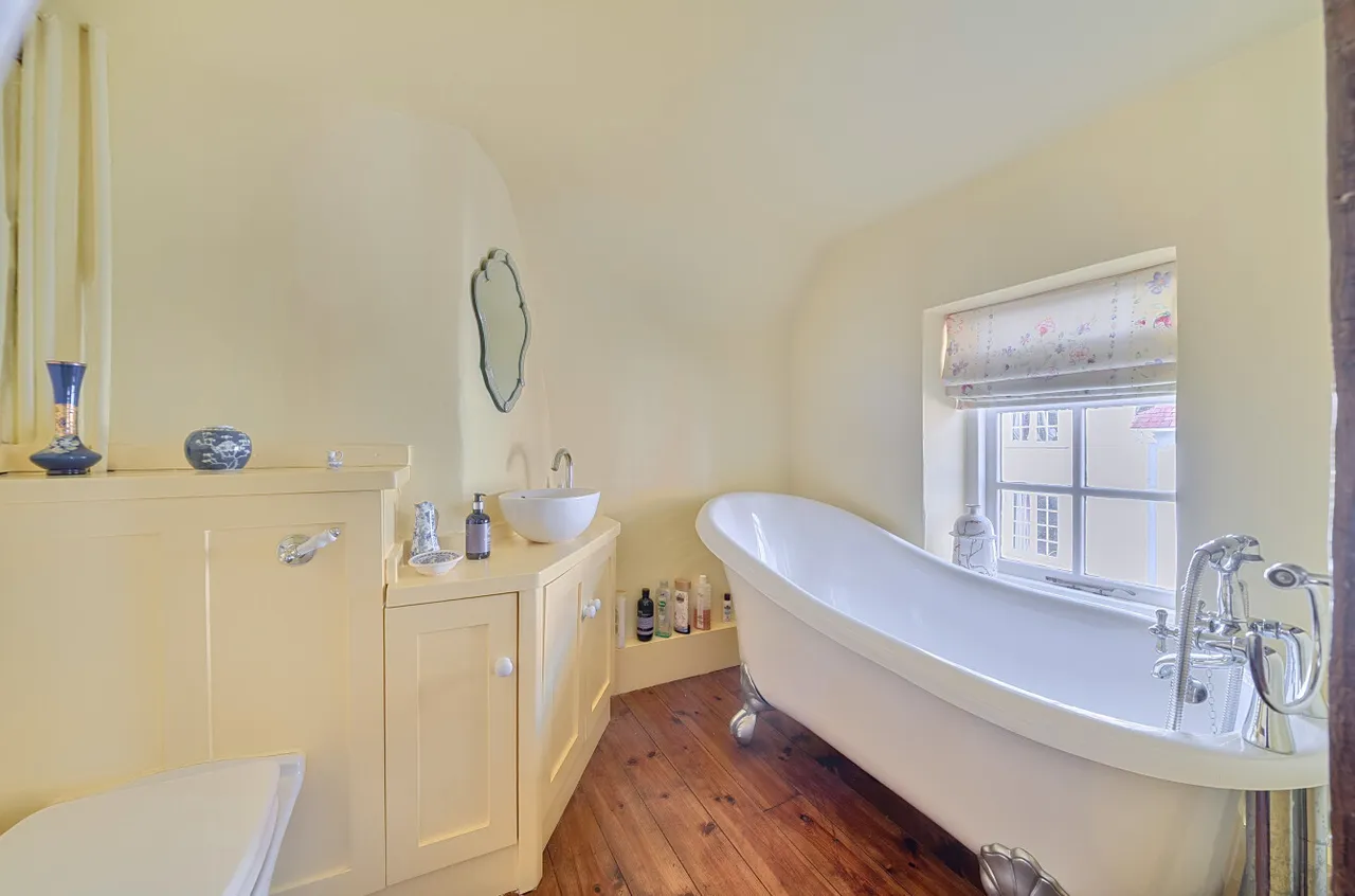 West Street, Titchfield, PO14, photo 13
