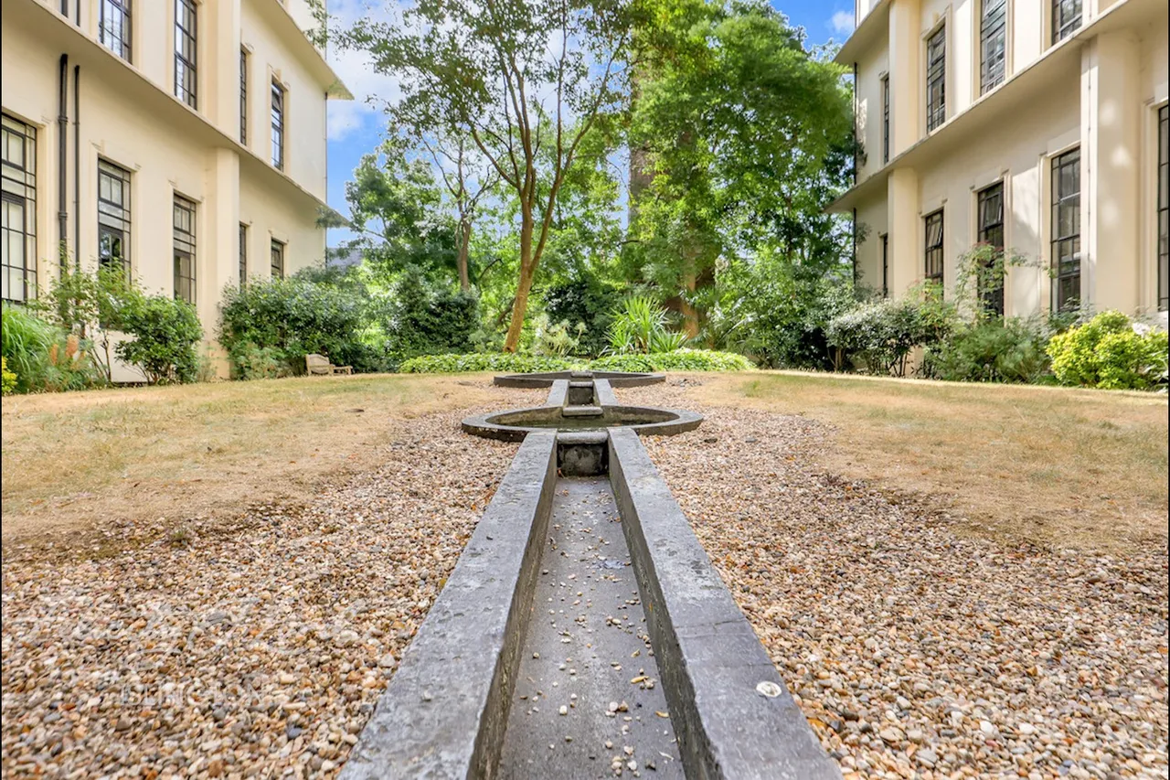 Manor Gardens, London, photo 36