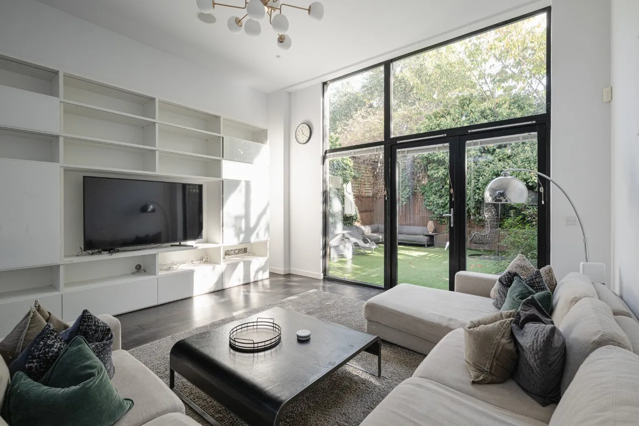 Ebury Mews, Highbury, N5, photo 37