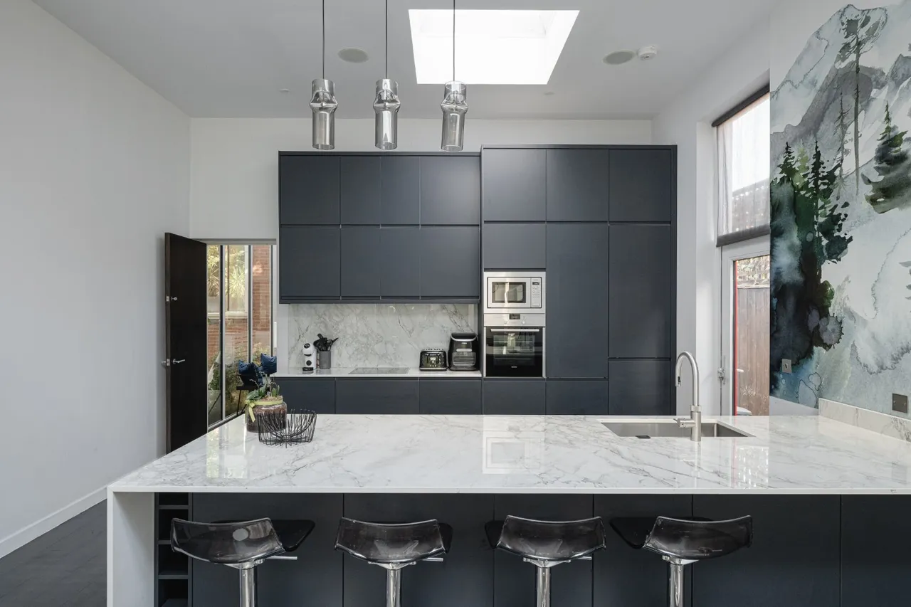 Ebury Mews, Highbury, N5, photo 11