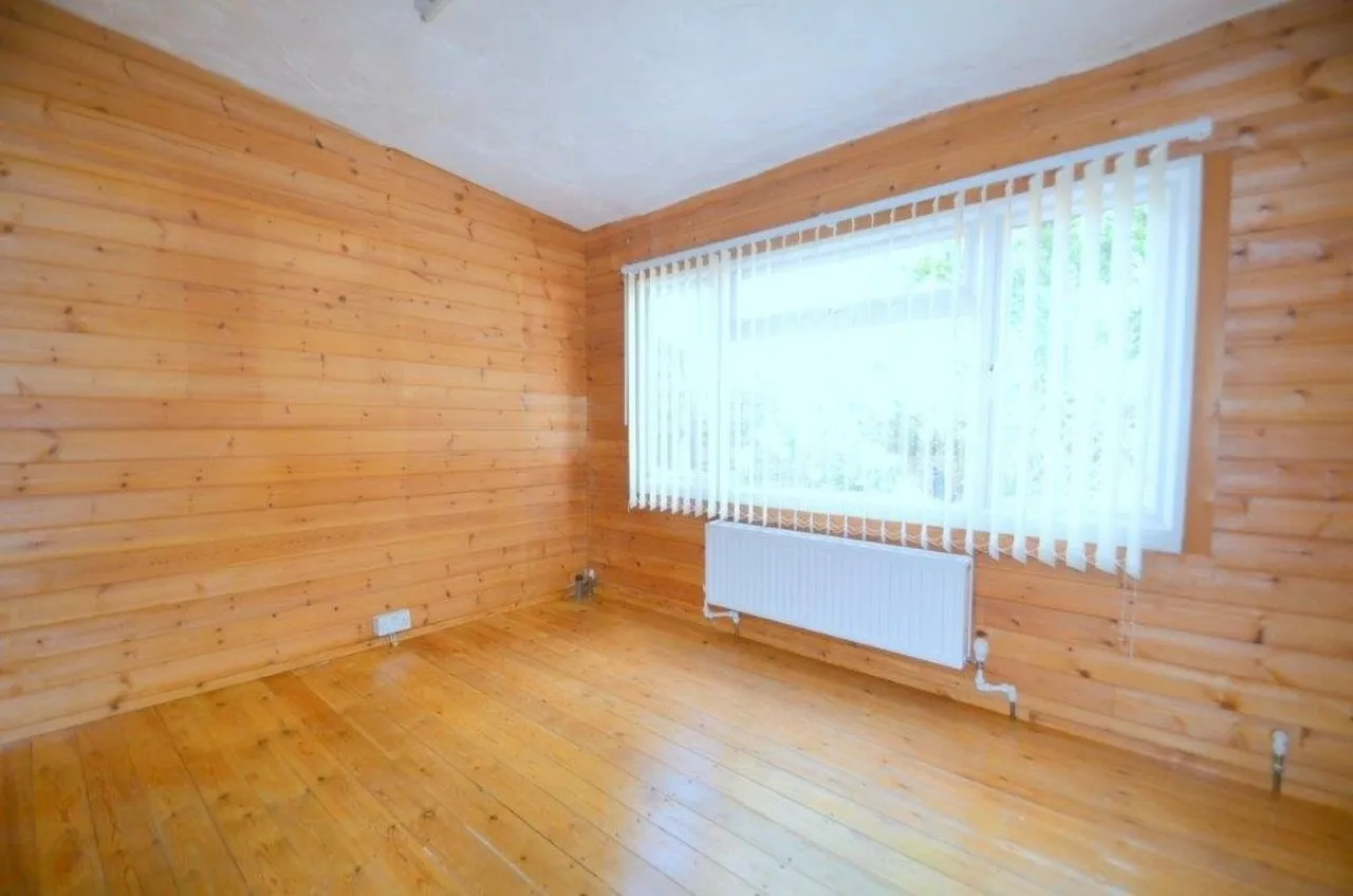 Station Crescent, Ashford, photo 8
