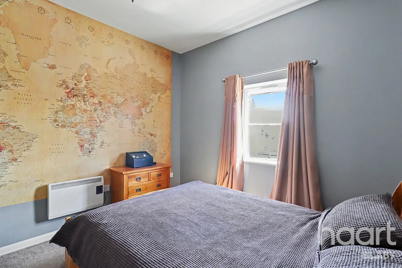 Loughland Close, Leicester, LE8, photo 11